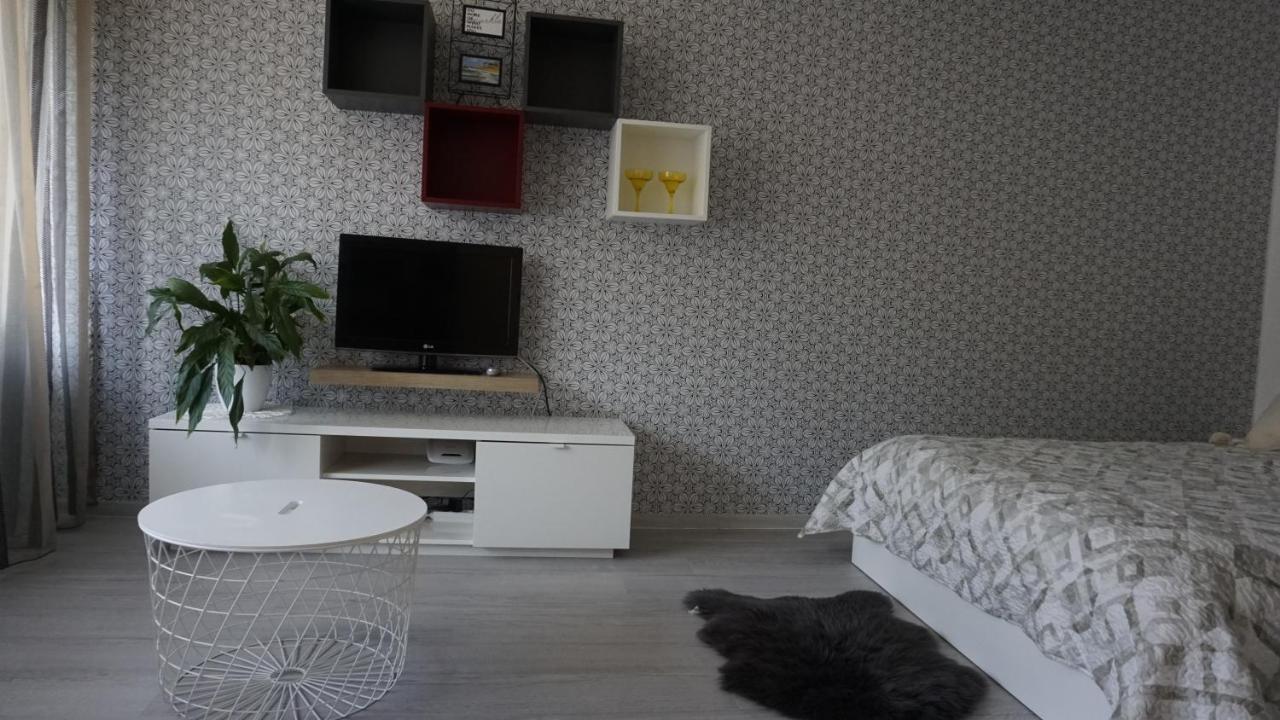 Lea Apartments Liepāja Екстериор снимка