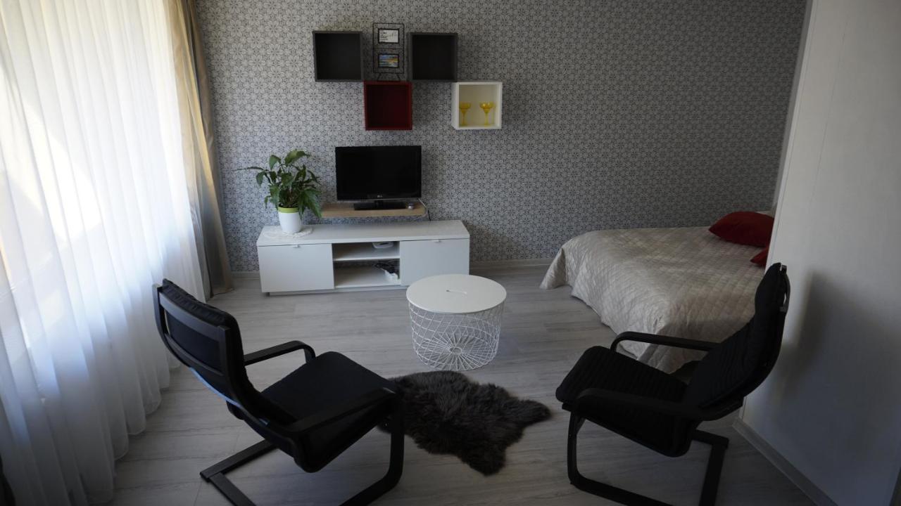 Lea Apartments Liepāja Екстериор снимка