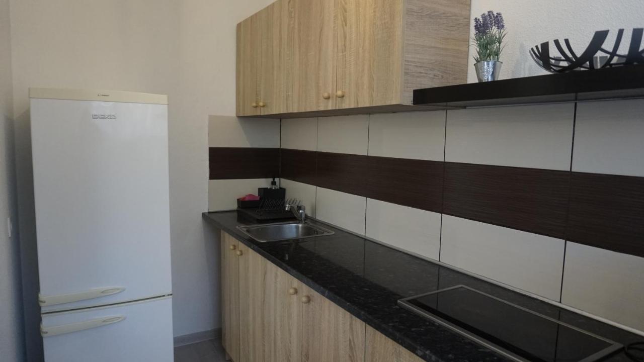 Lea Apartments Liepāja Екстериор снимка